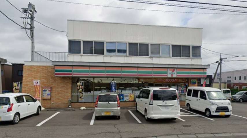 コンビニ　セブン－イレブン千歳信濃２丁目店（コンビニ）まで868m