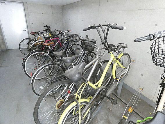 駐車場　駐輪場です。