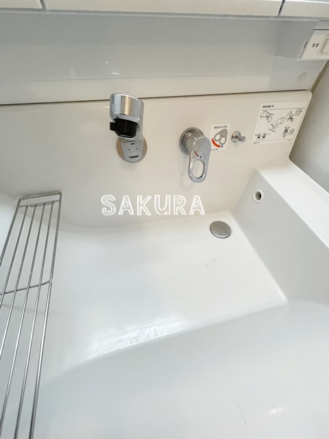 洗面設備　身支度に欠かせない独立洗面台♪