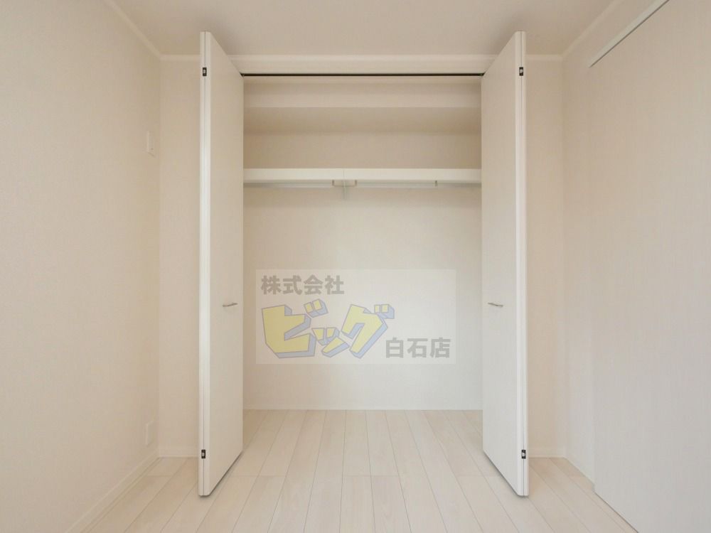 収納　各部屋にクローゼットを完備しています♪