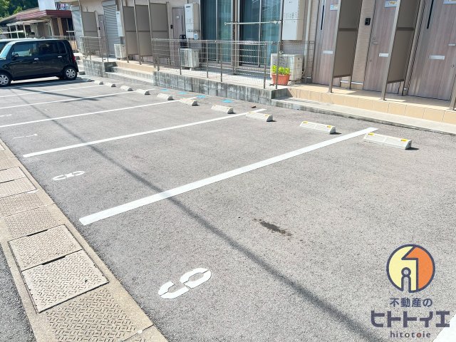 駐車場　駐車スペースもあります