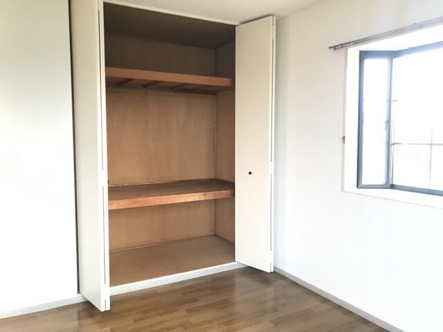 収納　たっぷりとした収納スペースです
