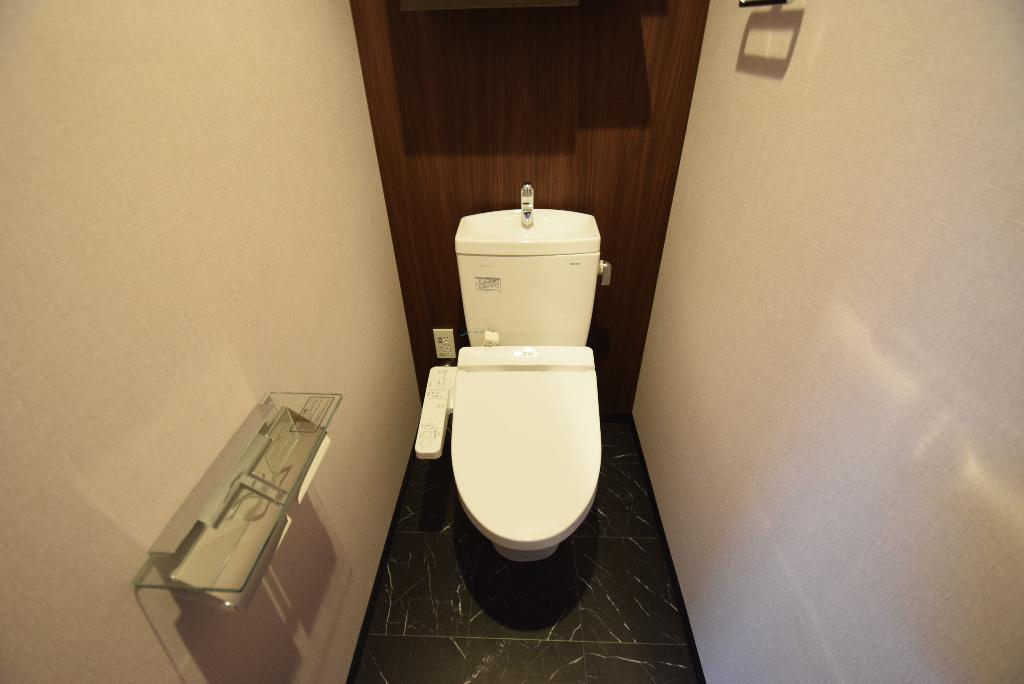 トイレ　シャワー付トイレ