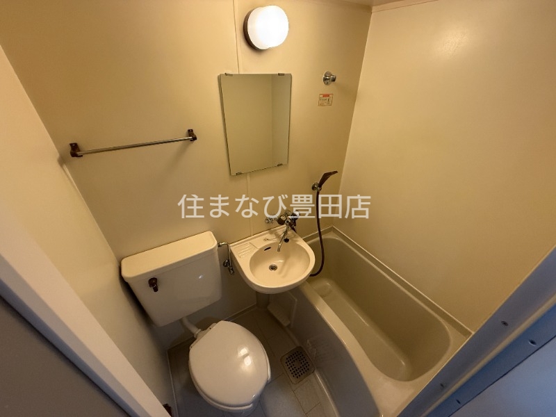 バス・シャワールーム　同型タイプ