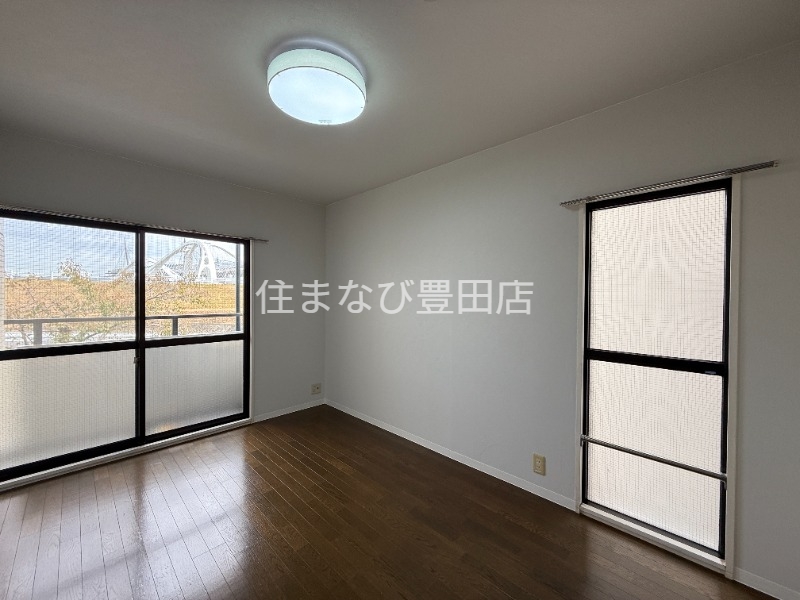 居室・リビング　同型タイプ