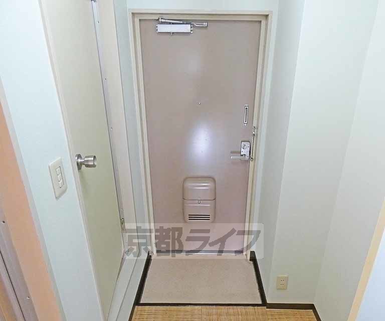 玄関　玄関です。
