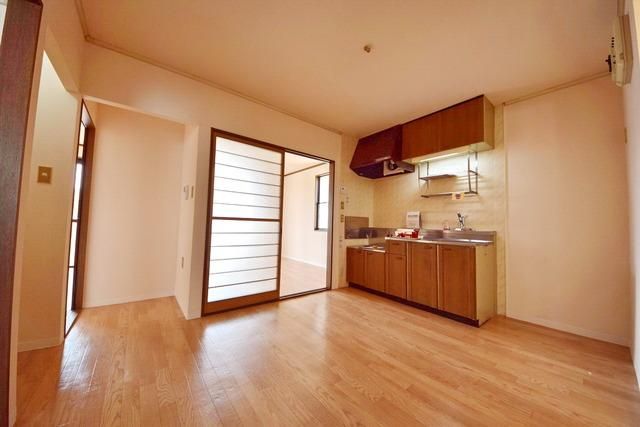 居室・リビング　居室