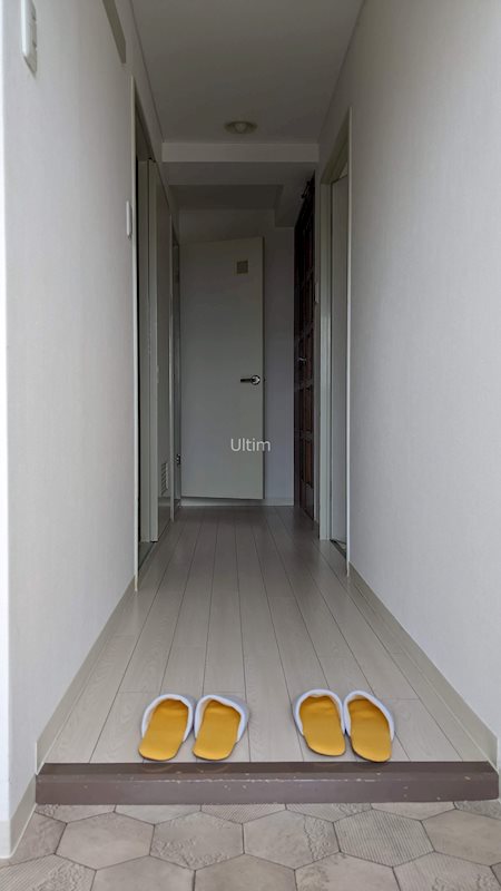 玄関　別部屋の写真です。ご参考までに