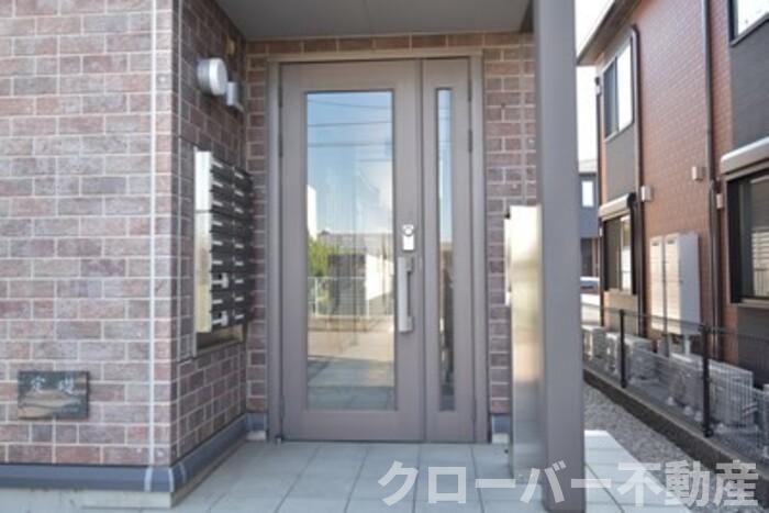 エントランス　エントランス