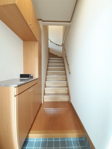 玄関　落ち着いた玄関です