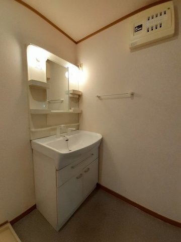 洗面設備　洗面所です