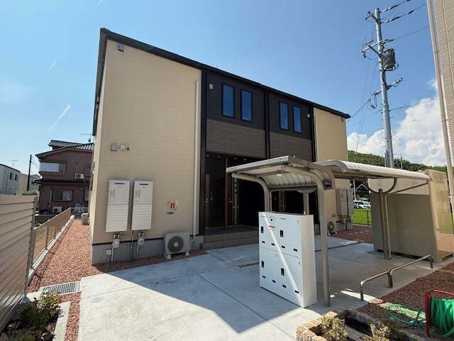 建物外観　外観写真