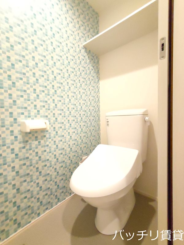 トイレ　新築、同シリーズタイプの為、現状優先になります。