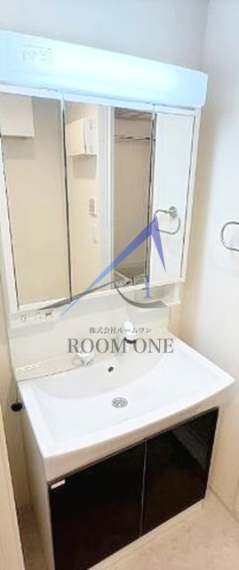 洗面設備　洗面台です。