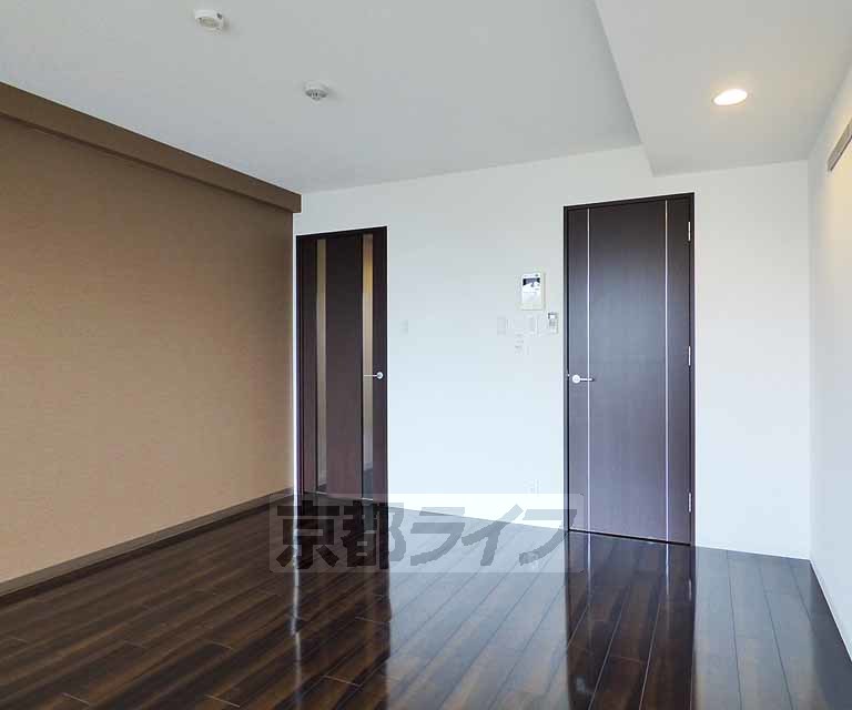 居室・リビング　広々とした室内です。