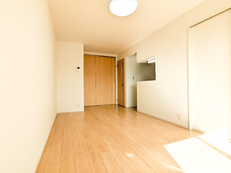 居室・リビング　図面と現状に相違がある場合には現状を優先