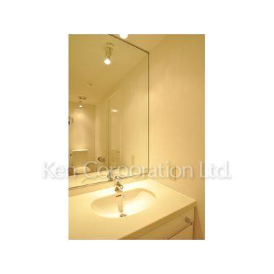 洗面設備　同タイプ5階のお部屋を撮影。仕様が異なることがあります。