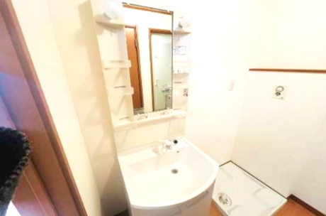 洗面設備　独立洗面台です。