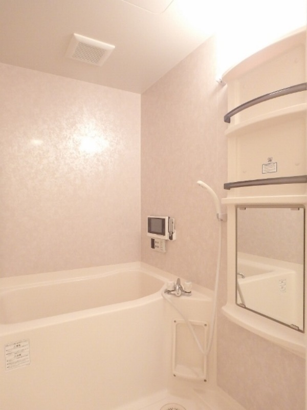 バス・シャワールーム　図面と現状が相違がある場合には現状を優先