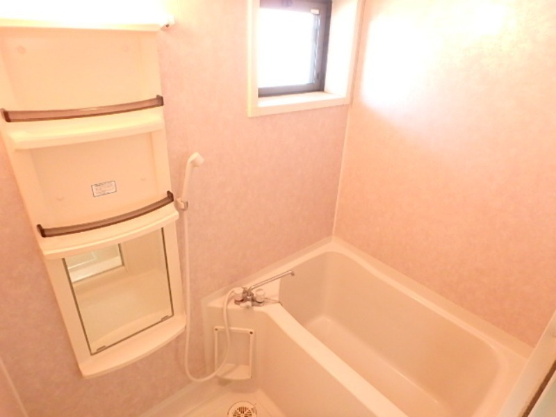 バス・シャワールーム　図面と現状に相違がある場合には現状を優先