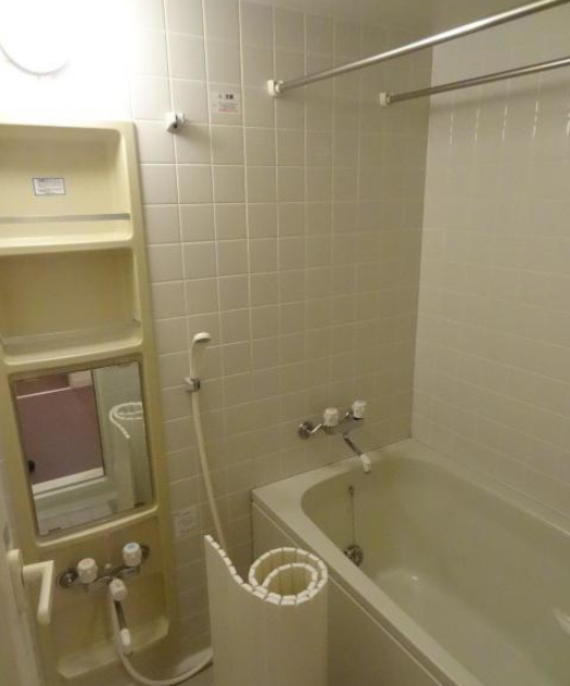 バス・シャワールーム　別部屋参照