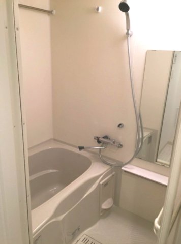 バス・シャワールーム　風呂