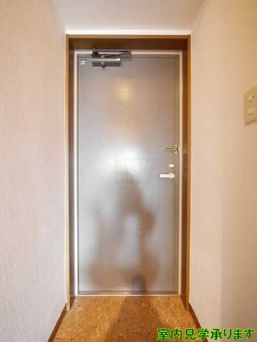 玄関　ステージファースト早稲田