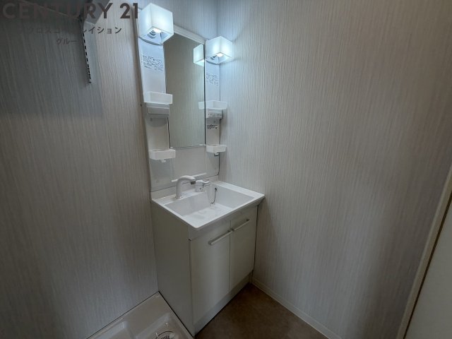 洗面設備　使いやすい洗面所です