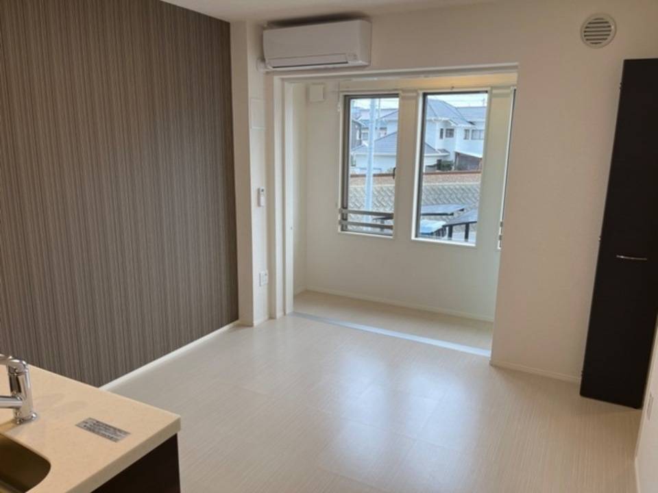 居室・リビング　リビング