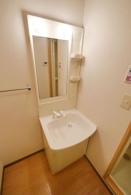 洗面設備　独立洗面台