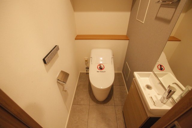 トイレ　トイレ※別部屋参考写真