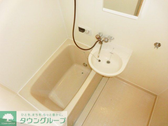 バス・シャワールーム　浴室洗面台有り