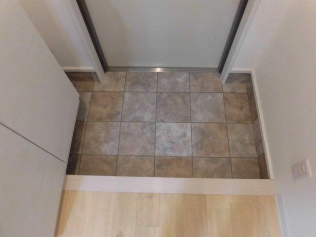 玄関　玄関です。