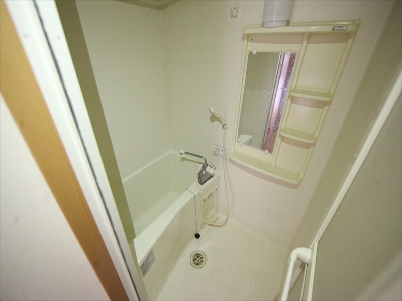 バス・シャワールーム　バスルーム（お風呂トイレ別）