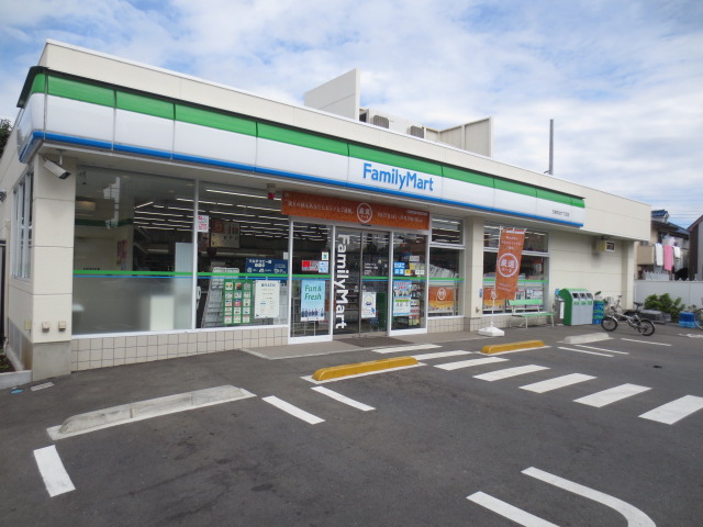 コンビニ　ファミリーマート石神井台６丁目店（コンビニ）まで374m