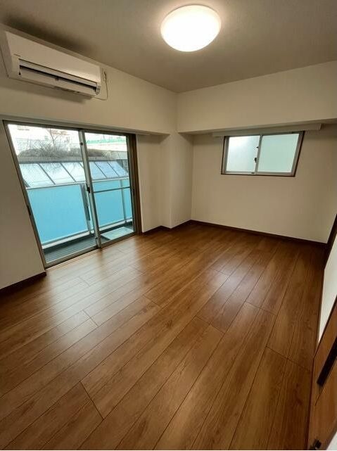 居室・リビング　（別タイプ参考写真）アンベリール板橋本町  板橋区本町25