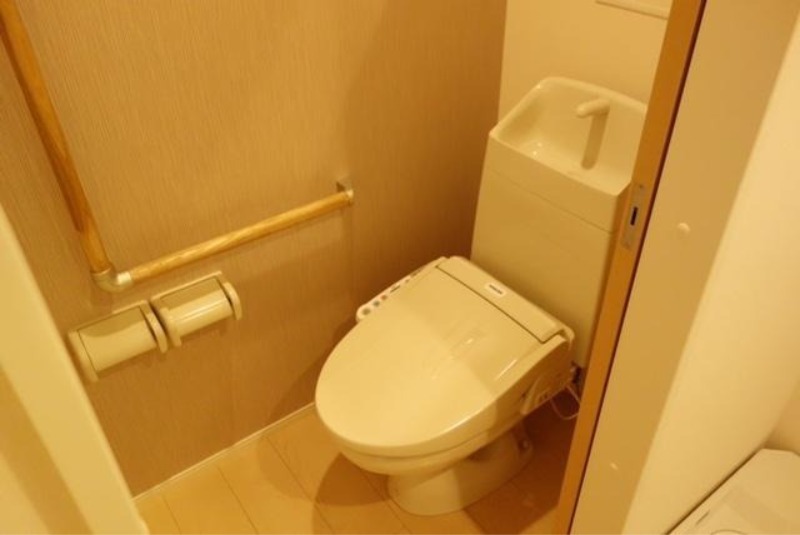 トイレ　図面と現状に相違がある場合には現状を優先