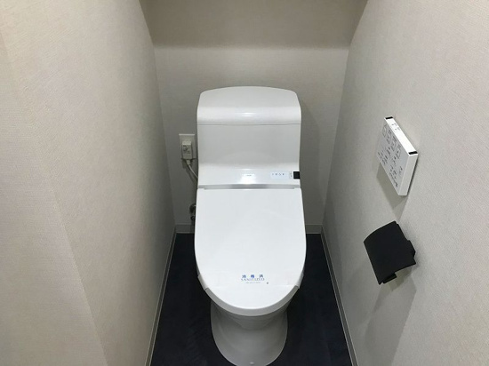 トイレ　トイレ