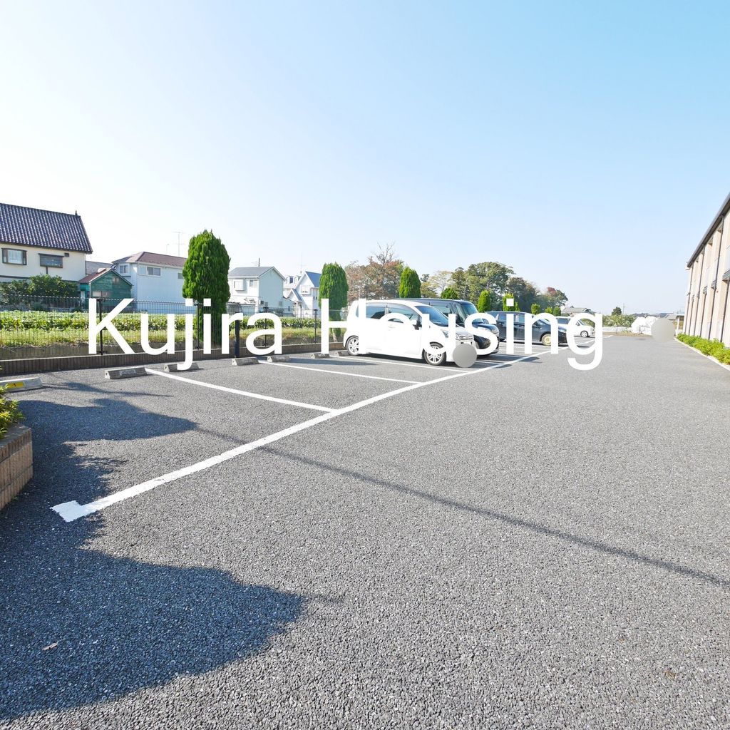 駐車場　敷地内駐車場あります★（要空き確認）