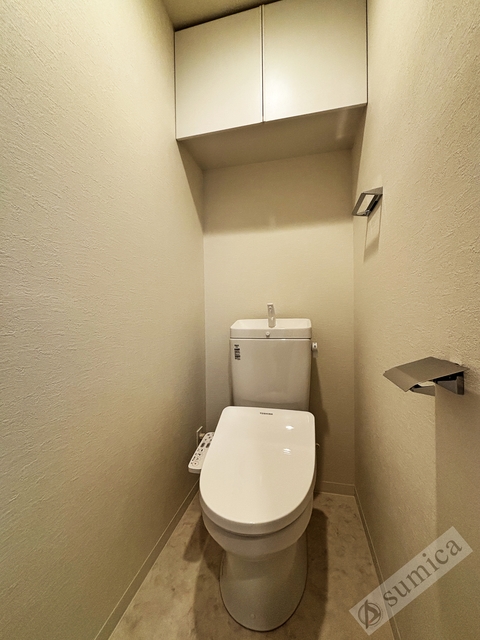 トイレ　温水洗浄便座完備♪