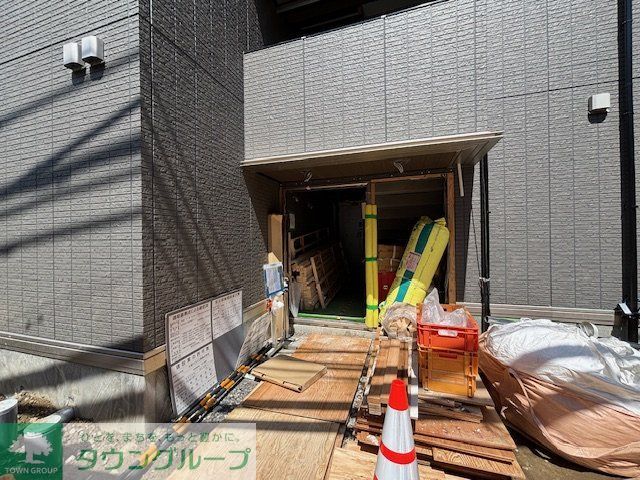 エントランス　駐車場