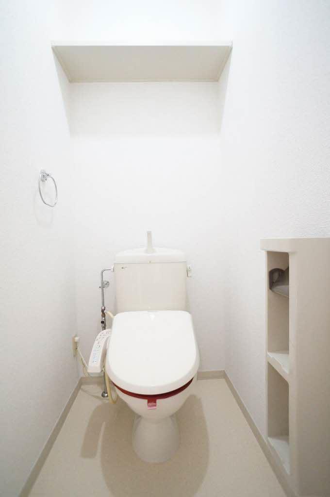 トイレ　トイレ