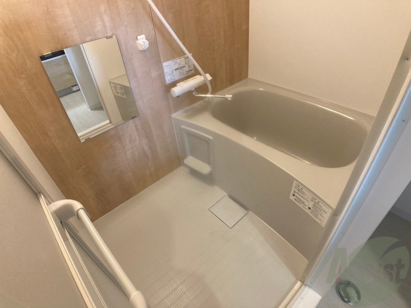 バス・シャワールーム　疲れを癒すには湯船でゆっくりするのが良いですよ。