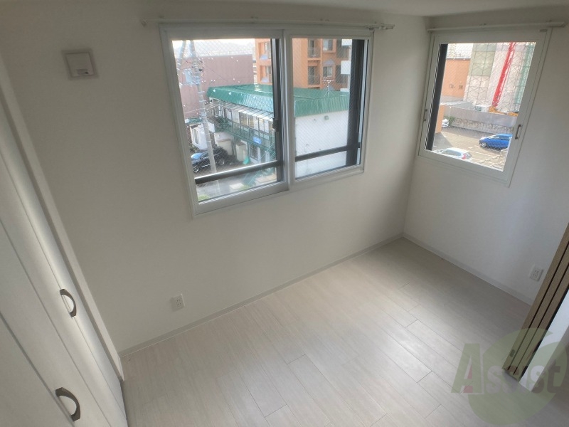 その他部屋・スペース　寝室です。部屋をどう使うかはあなた次第です！