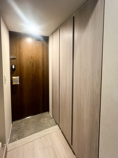 玄関　※写真は同タイプ住戸です。