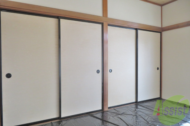 収納　収納は壁一面になっており、何でもしまえそう。