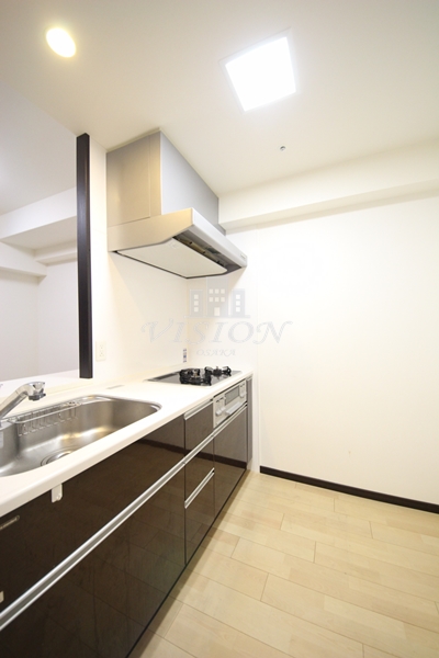 キッチン　写真は別タイプとなります。