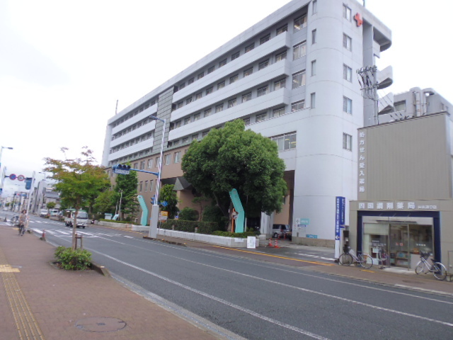 病院　高知赤十字病院（病院）まで461m