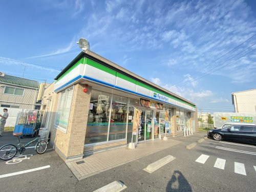 コンビニ　ファミリーマート 守山瀬古一丁目店（コンビニ）まで656m