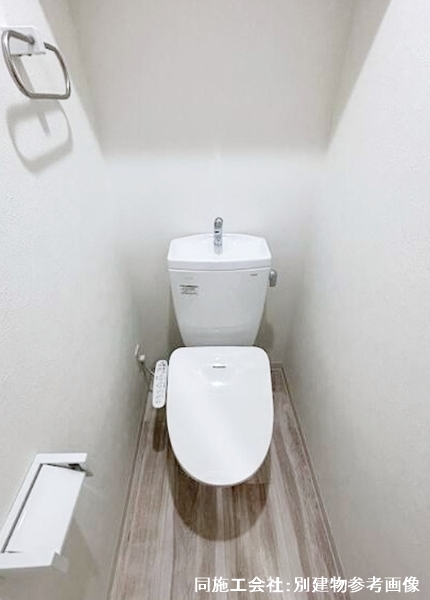 トイレ　嬉しい温水洗浄便座♪